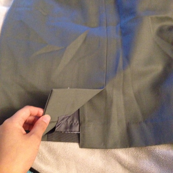 Unique pencil skirts!! - Picture 4 of 4