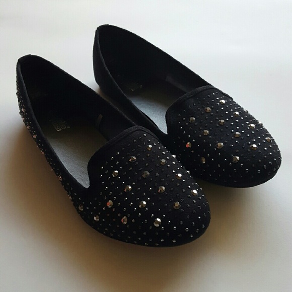 NWOT Rhinestone Studded Loafers SZ 9