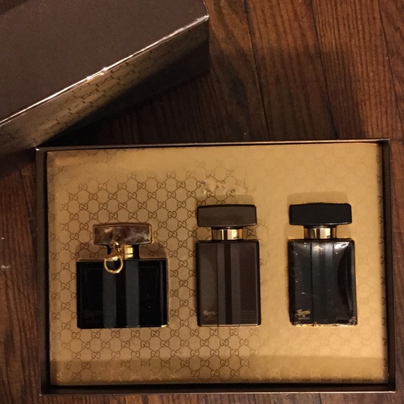 Gucci parfum, shower gel, lotion set