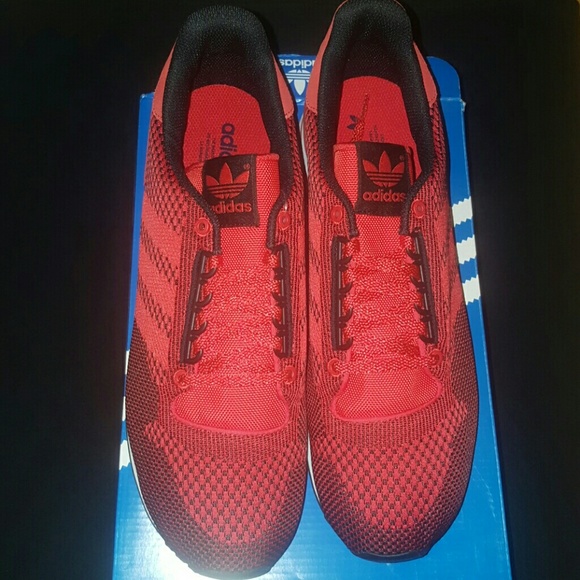 Adidas - Picture 2 of 3