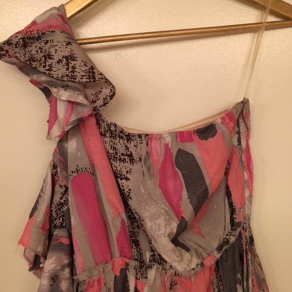 One Shoulder Ruffle Dress - Picture 2 of 3