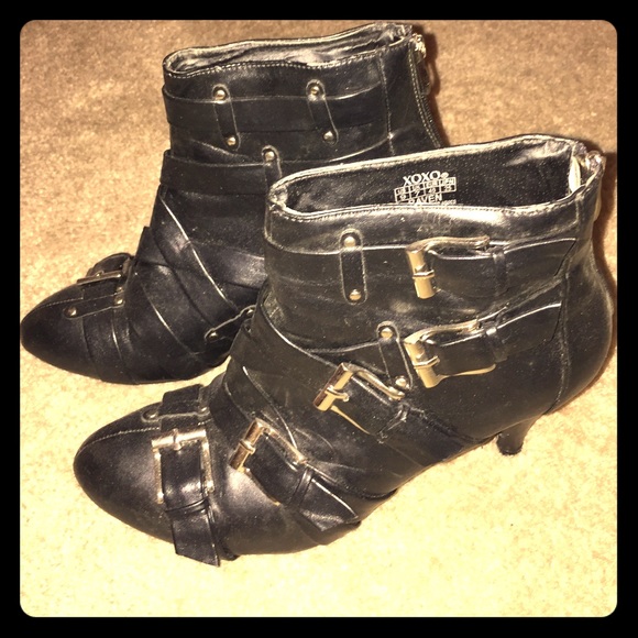 1980's Madonna style XOXO ankle boots size 9