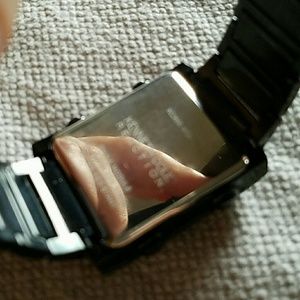 Kenneth Cole Reaction Accessories - Kenneth Cole Black Watch Kenneth Cole Reaction Accessories - Kenneth Cole Black Watch