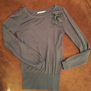 Sweater top with bow