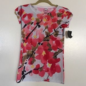 Flower print tshirt
