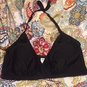 Old Navy plus 1X black bikini top