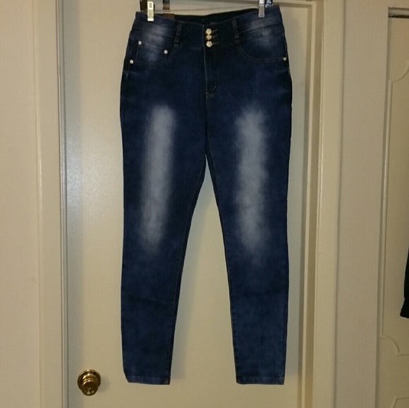 Mid-rise Skinny Jeans - Picture 3 of 4
