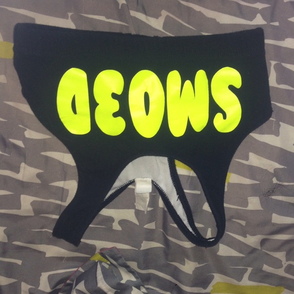 SMOED sports bra