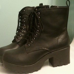 Black Lug Boots