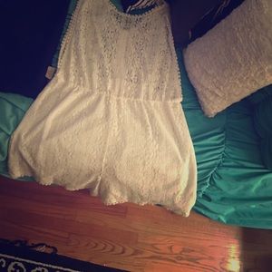 White ASOS lace romper 💋