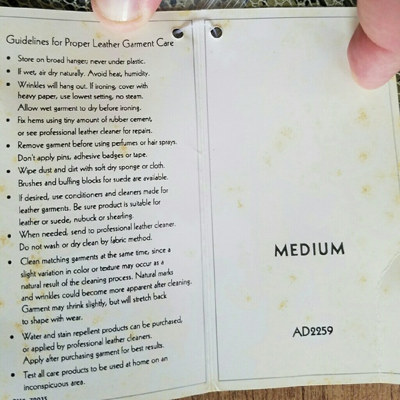 NWT Adler Collection Leather Snakeskin Print M - Picture 4 of 4