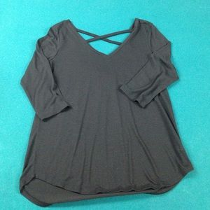 AMERICAN EAGLE! Size small cross back 3/4 sleeve