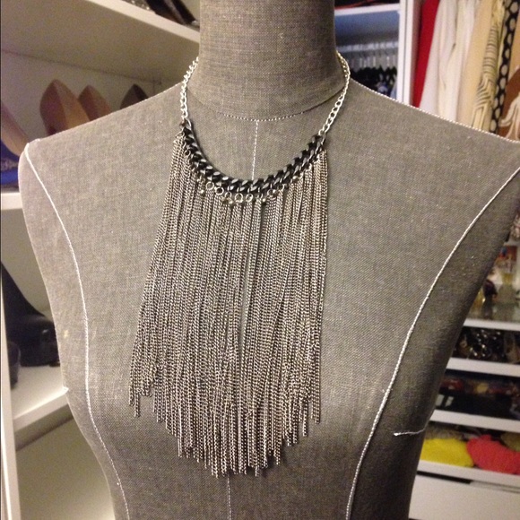 NY&Co silver fringe statement necklace