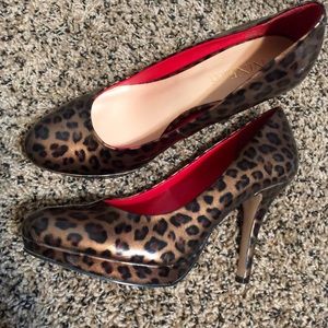 Patent Leather leopard print heels 4"