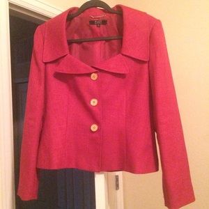 NWOT Fuchsia suit jacket, professional personality