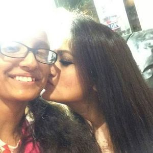 Meet your Posher, Farhana