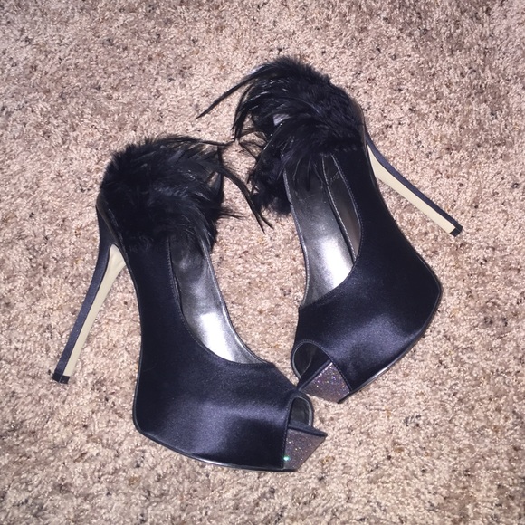 Satin feather detail peep toe pumps