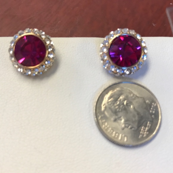 ❌❌SOLD❌❌ Swarovski Crystal 18k Gold Plated - Picture 4 of 4