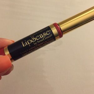 Lipsense- Strawberry Shortcake