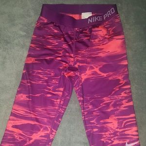 Nike pro capri☇make an offer!