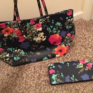 Floral handbag and wallet