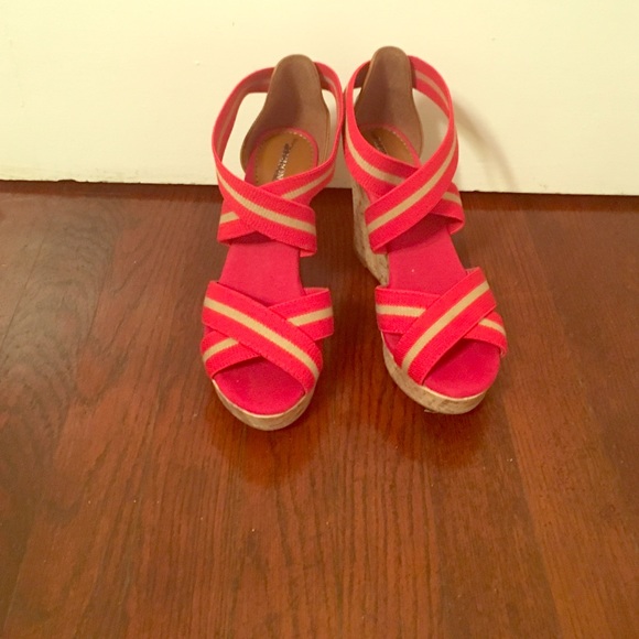 Merona red and tan wedges