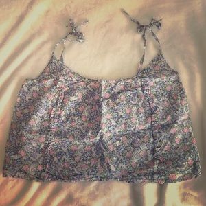 Loose floral crop top