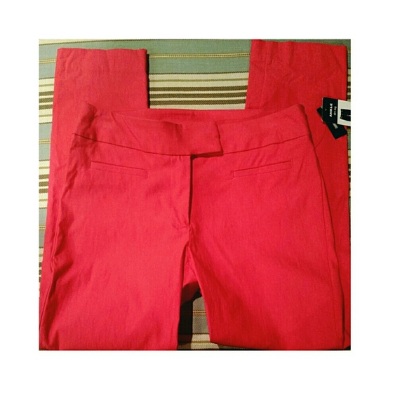 Ankle Pants -NWT