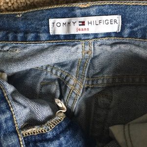 Tommy Hilfiger Mom Jeans