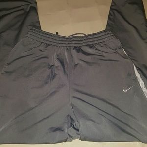 Bundle - MENS Nike pants and shorts