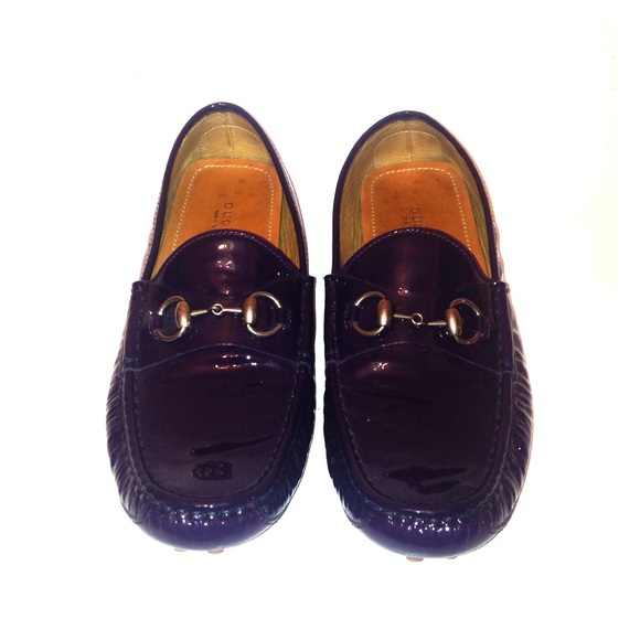 GUCCI LEATHER LOAFERS