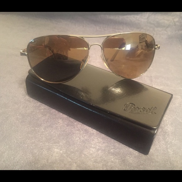 🚫SOLD🚫Authentic PERSOL Sunglasses - Picture 2 of 4