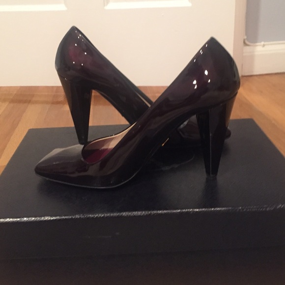 Prada Taffetas Chic - Picture 3 of 4