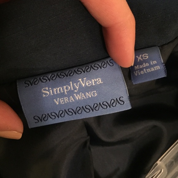 Vera Wang Navy Blue Blazer - Picture 4 of 4