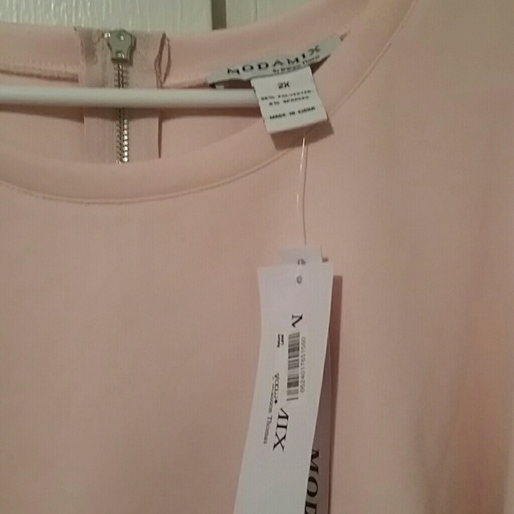 ***sold in bundle***Modamix light pink blouse 2x - Picture 2 of 3
