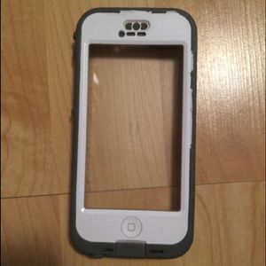 iPhone 5C life proof case