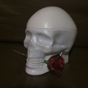 Ed Hardy Skulls and roses perfume