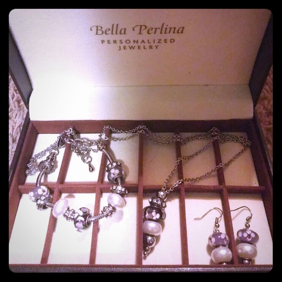 Bella Perlina personalized jewelry