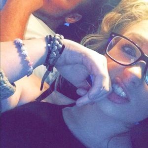 Meet your Posher, Dawn