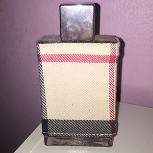 Burberry perfume
