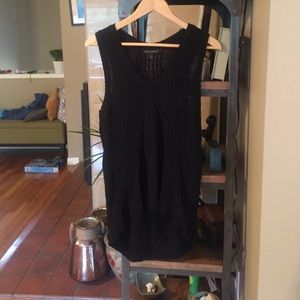 Banana Republic Hi-low Sweater tank. New w/o tag M