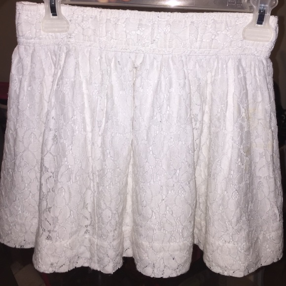 Abercrombie & Fitch lace skirt