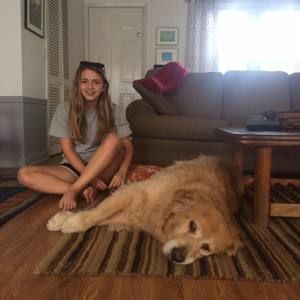 Meet your Posher, Mia