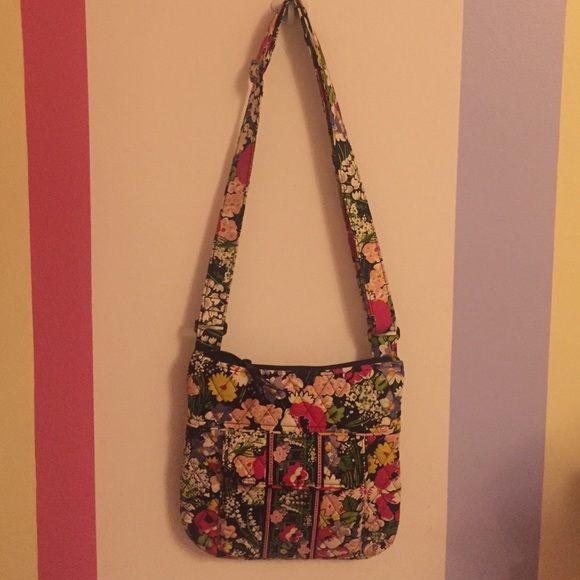 Vera Bradley Purse with Matching Wallet!