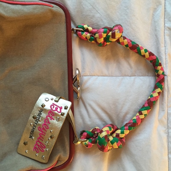 Betsy Johnson handbag - Picture 4 of 4