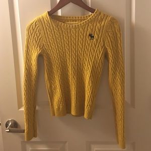 Abercrombie and Fitch pullover sweater