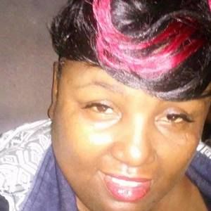 Meet your Posher, Cynthia