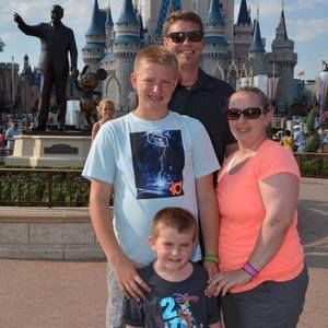 Meet your Posher, Crystal