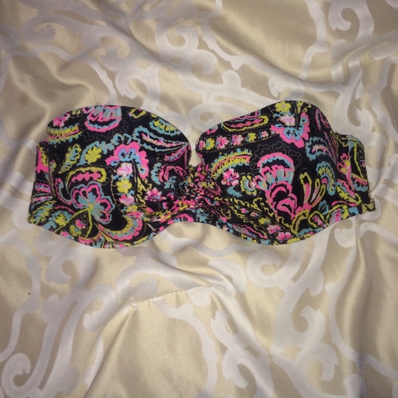 Victoria's Secret bikini top!