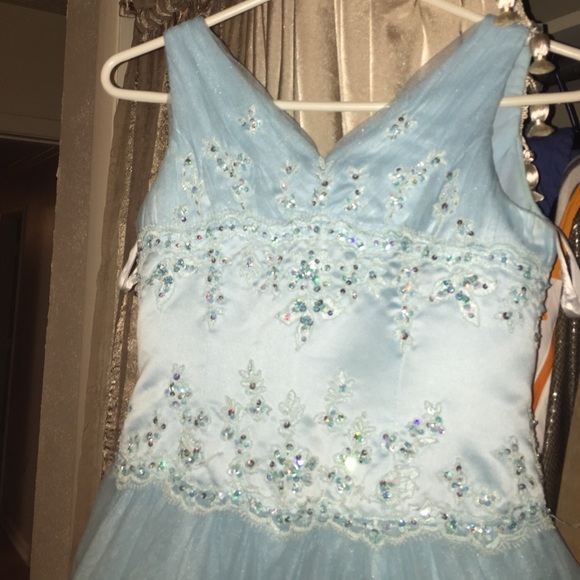 Pageant dress - Picture 2 of 4